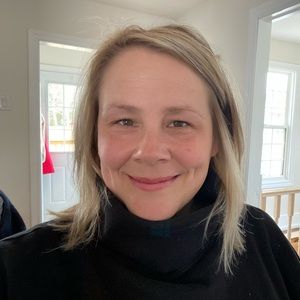 Meet your Posher, Jennifer